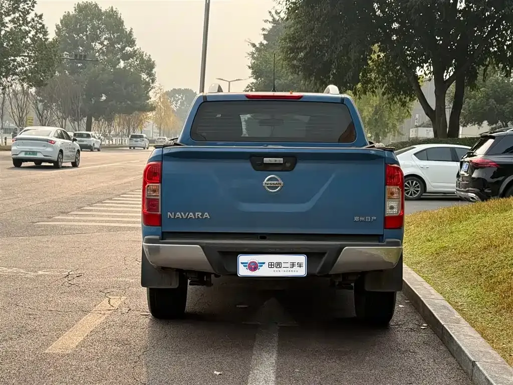 Nissan Navara 2022 из CN, фото 4