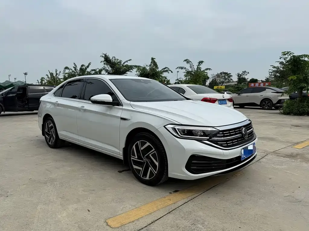 Volkswagen Sagitar 2024 из CN, фото 1
