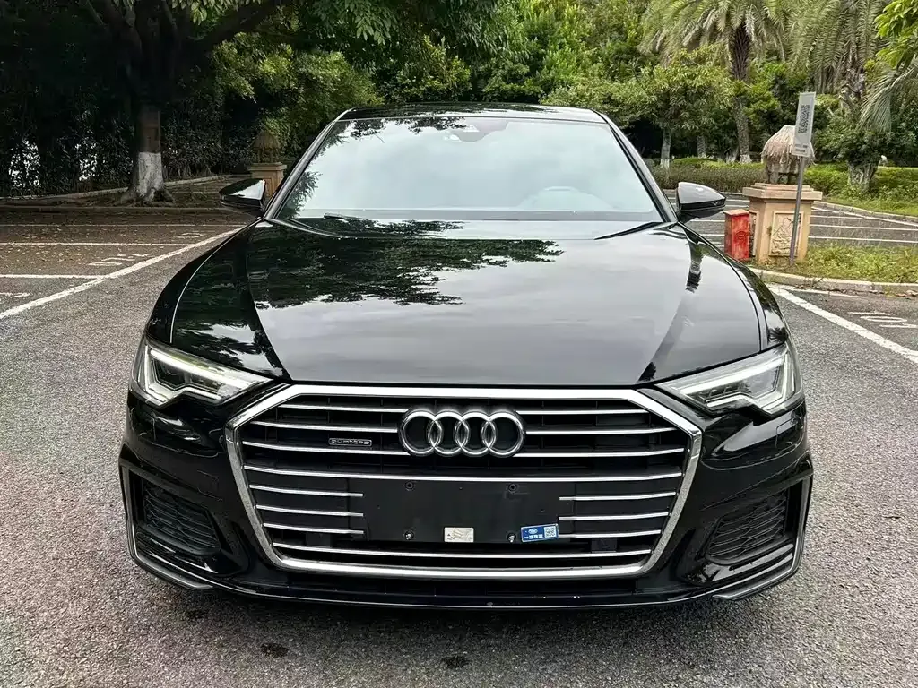 Audi A6L 2022 из CN, фото 2