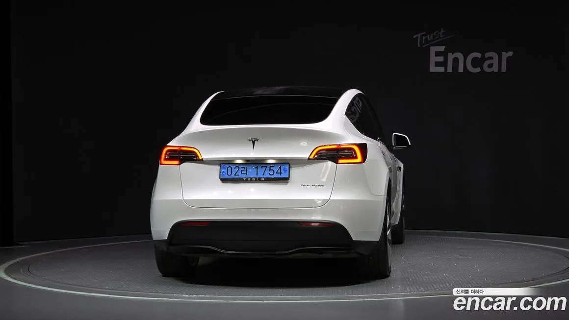 Tesla Model Y 2022 из KR, фото 4