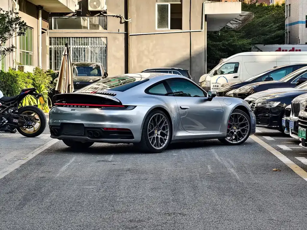 Porsche 911 2022 из CN, фото 3