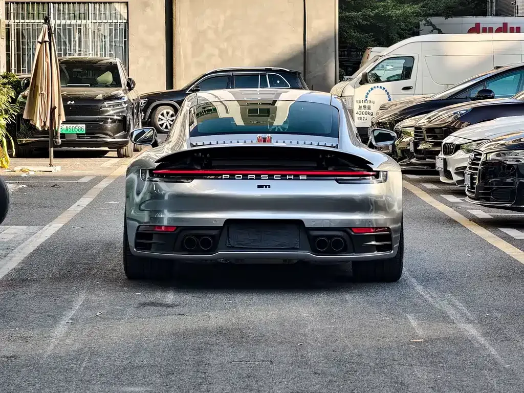 Porsche 911 2022 из CN, фото 4