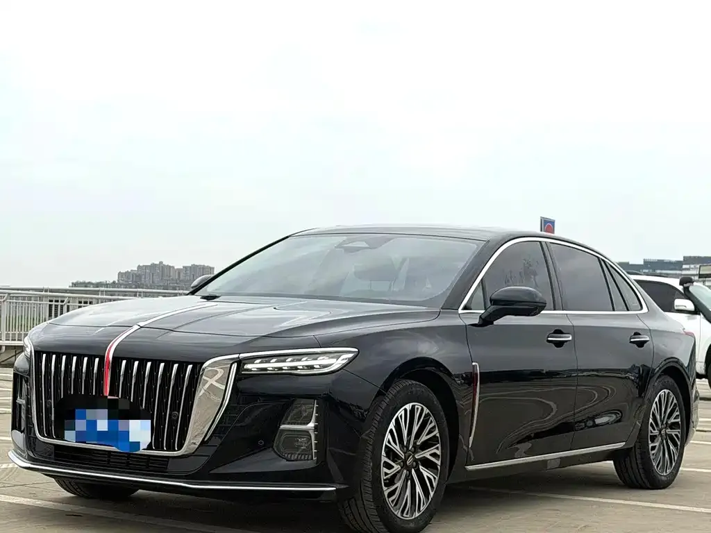 Hongqi H5 — фото 1