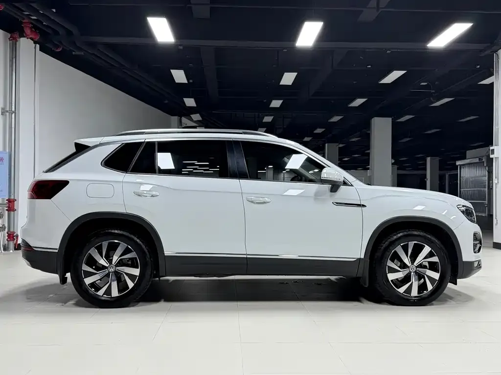 Volkswagen Tayron 2022 из CN, фото 4