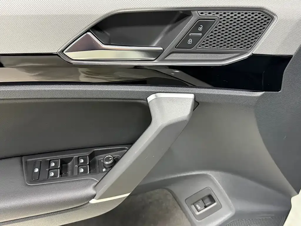 Volkswagen Tayron 2022 из CN, фото 9