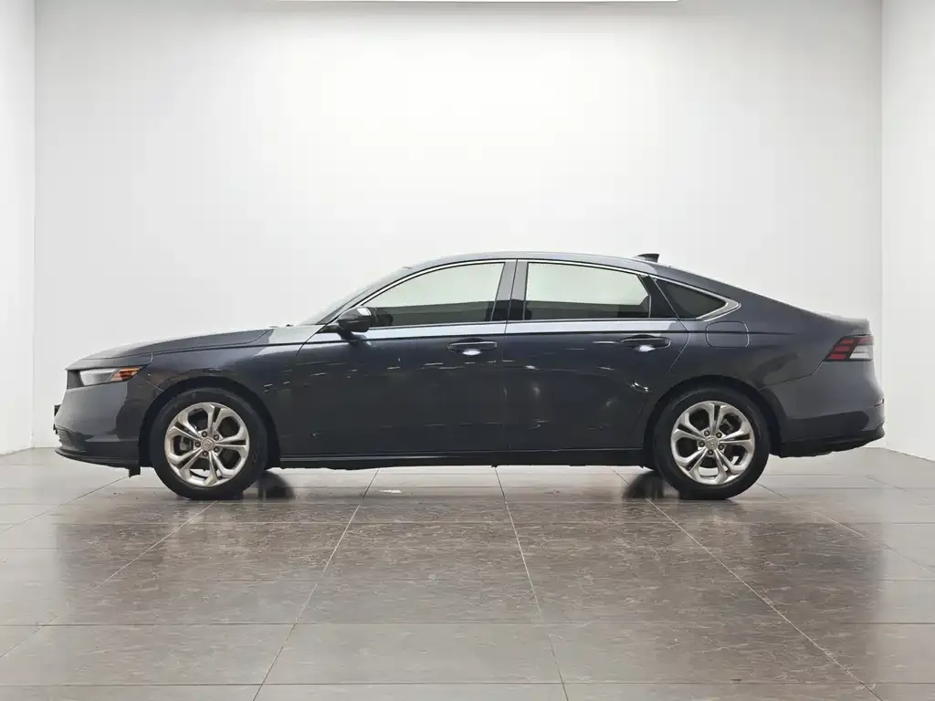 Honda Accord 2024 из CN, фото 10