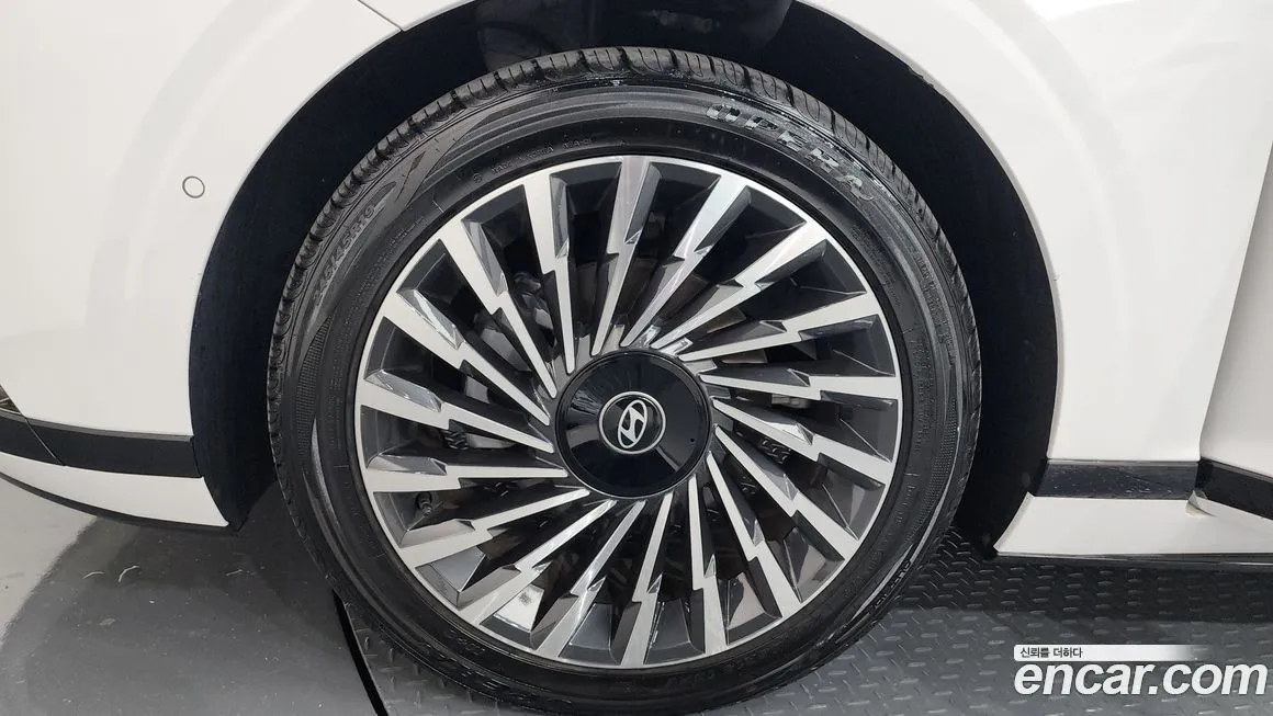 Hyundai Grandeur 2023 из KR, фото 5