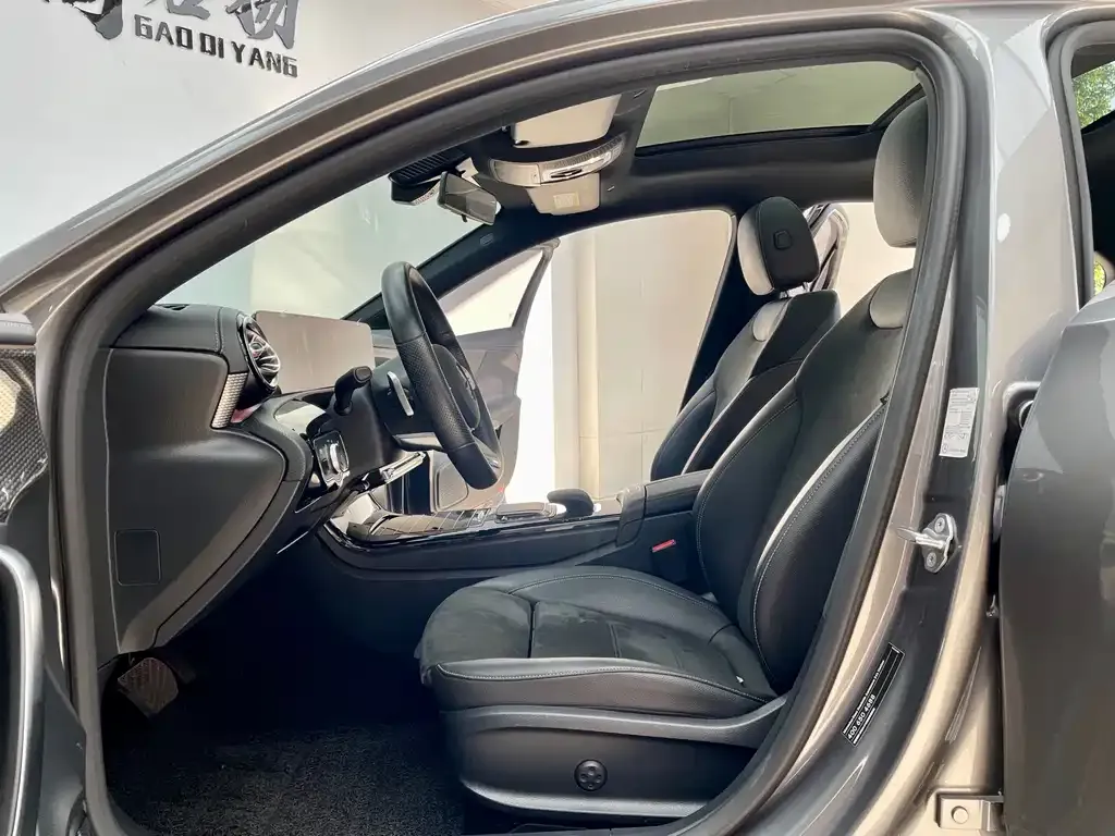 Mercedes-Benz A-Class 2021 из CN, фото 5