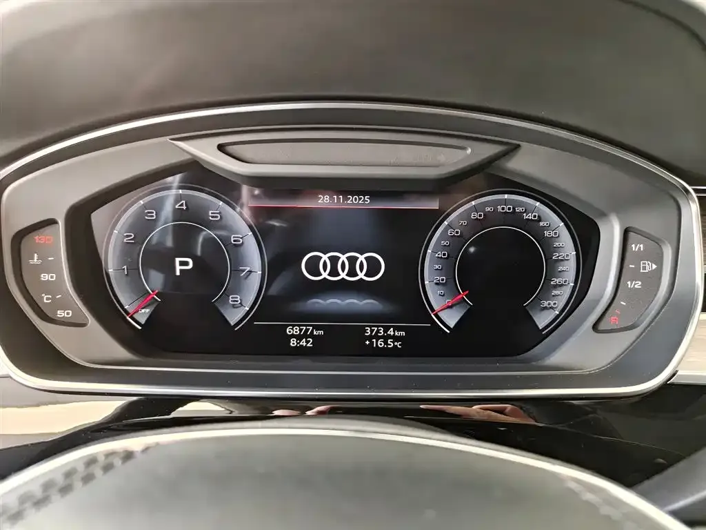 Audi A8 2024 из CN, фото 9