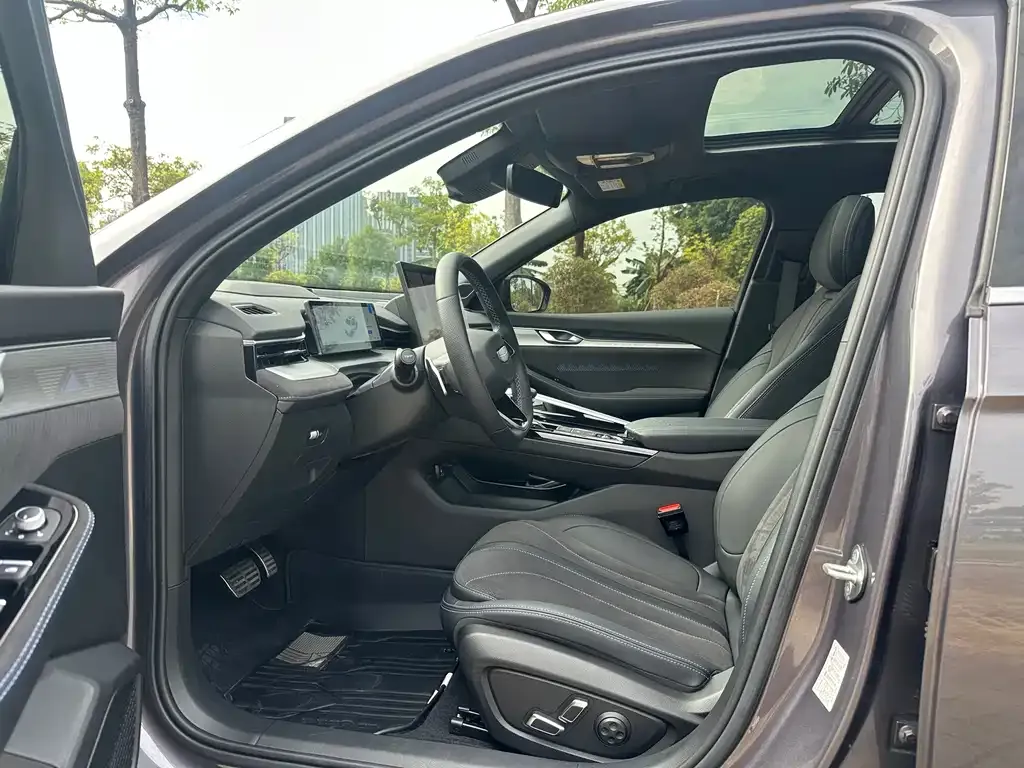 Geely Xingrui 2025 из CN, фото 8