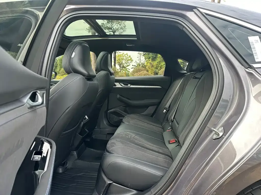 Geely Xingrui 2025 из CN, фото 9