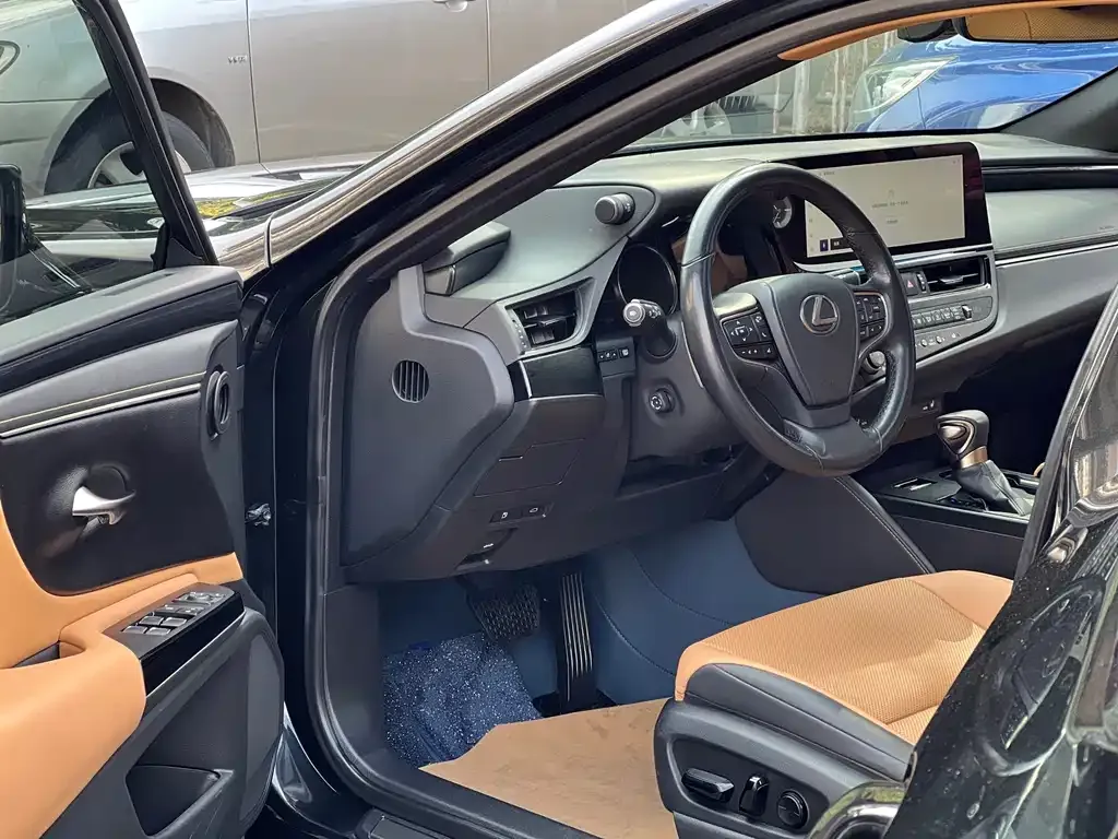 Lexus ES 2023 из CN, фото 10