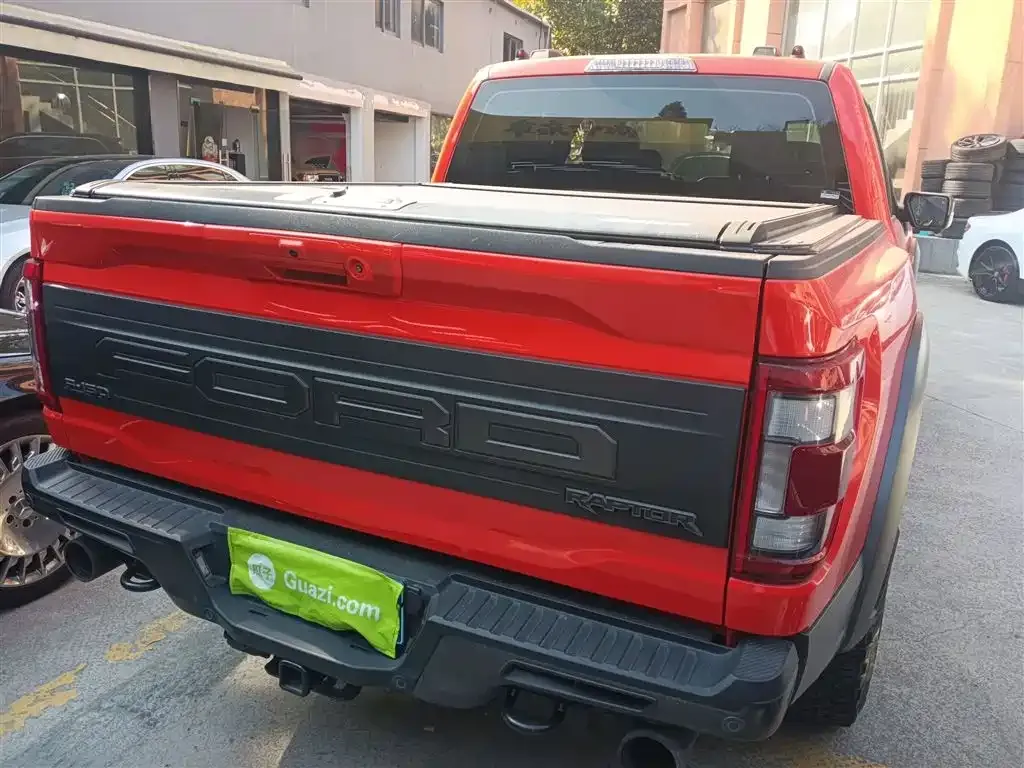 Ford F-150 Raptor — фото 7