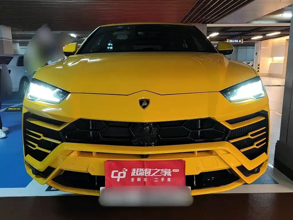 Lamborghini Urus — фото 2