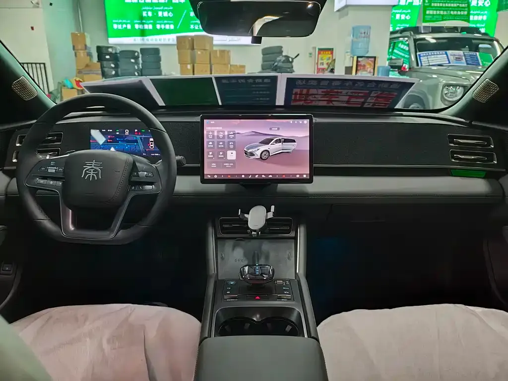 BYD Qin L 2025 из CN, фото 5