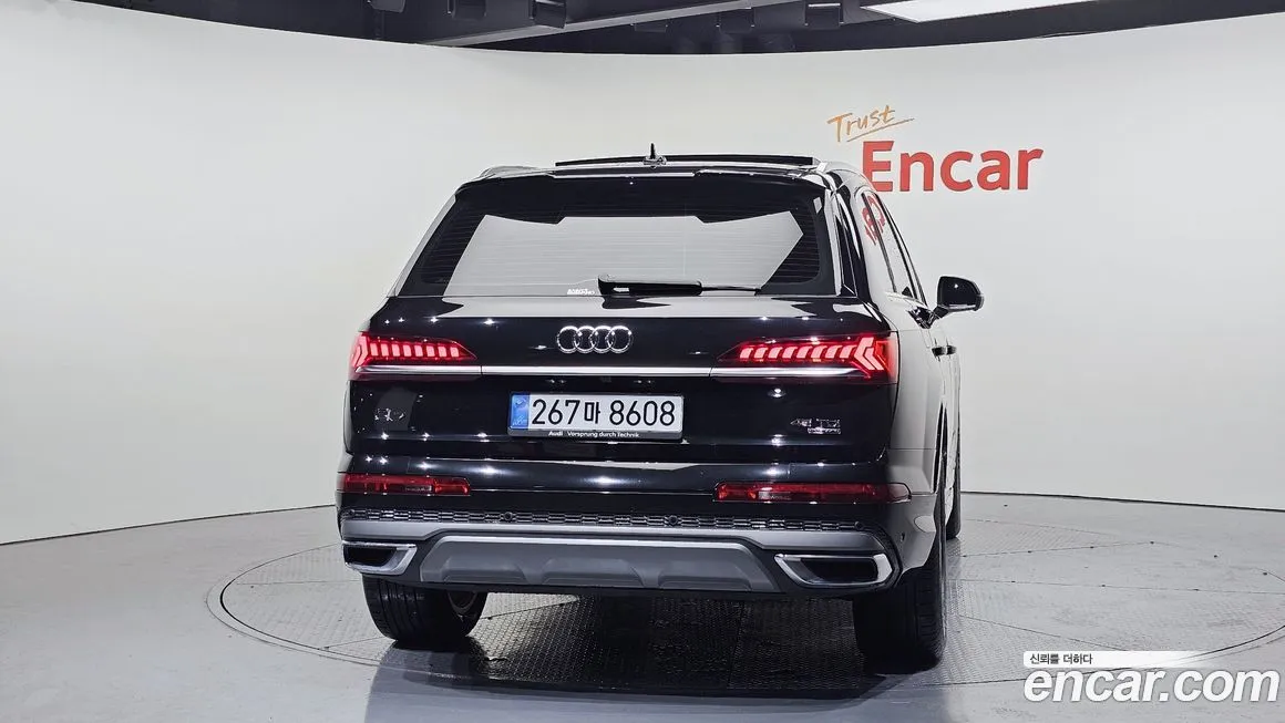 Audi Q7 2022 из KR, фото 4