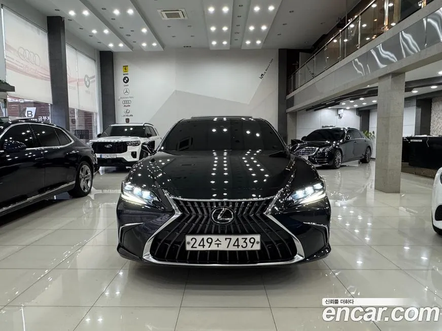 Lexus ES 2025 из KR, фото 3