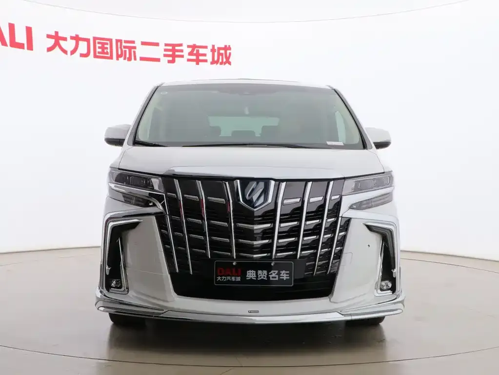 Toyota Alphard 2022 из CN, фото 2