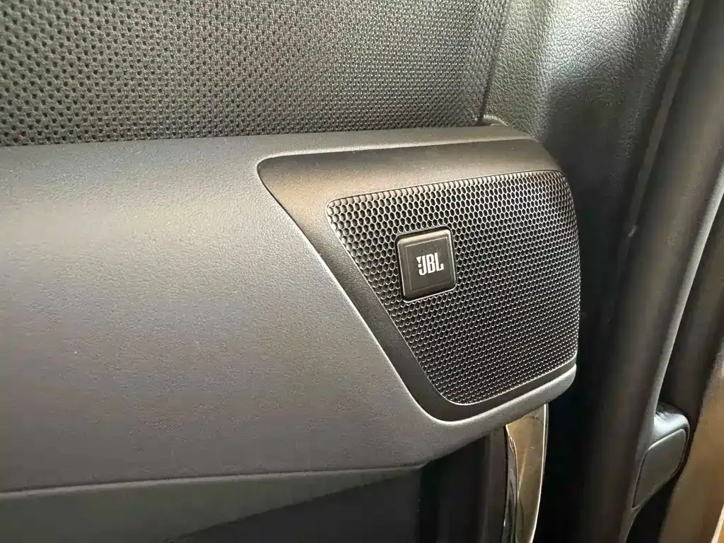 Toyota Alphard 2022 из CN, фото 6