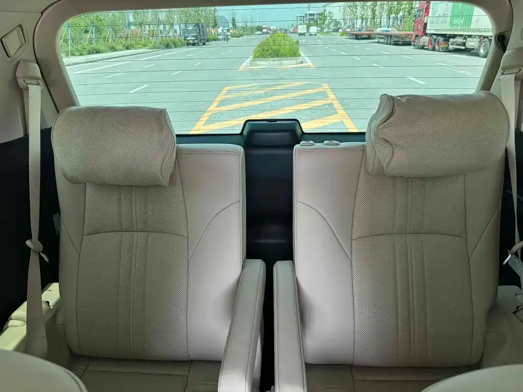 Toyota Alphard 2022 из CN, фото 7