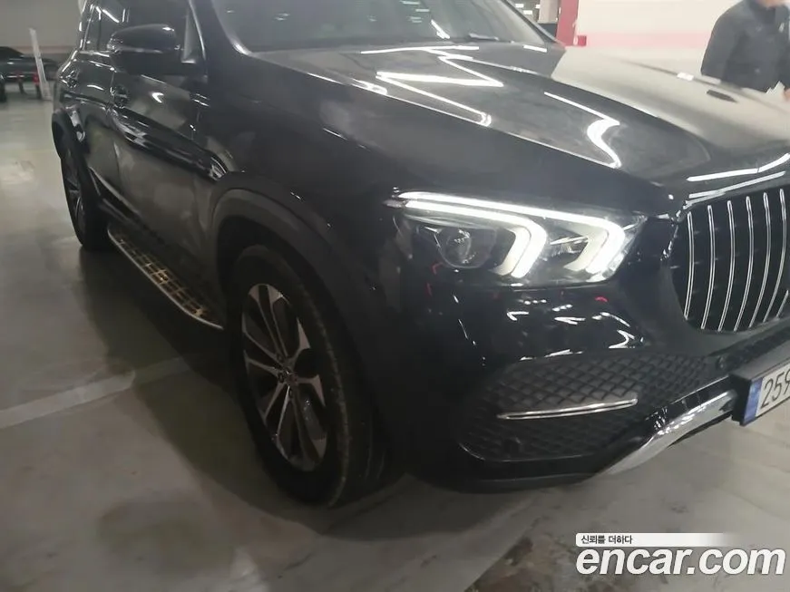 Mercedes-Benz GLE-Class 2023 из KR, фото 3