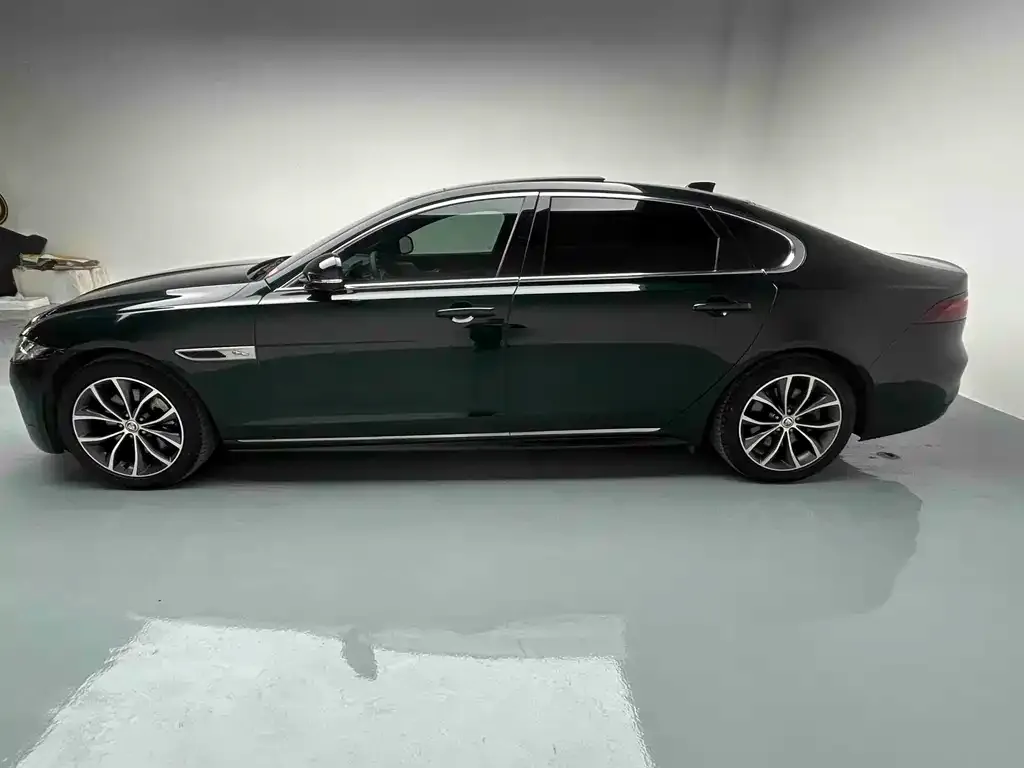 Jaguar XFL 2022 из CN, фото 6