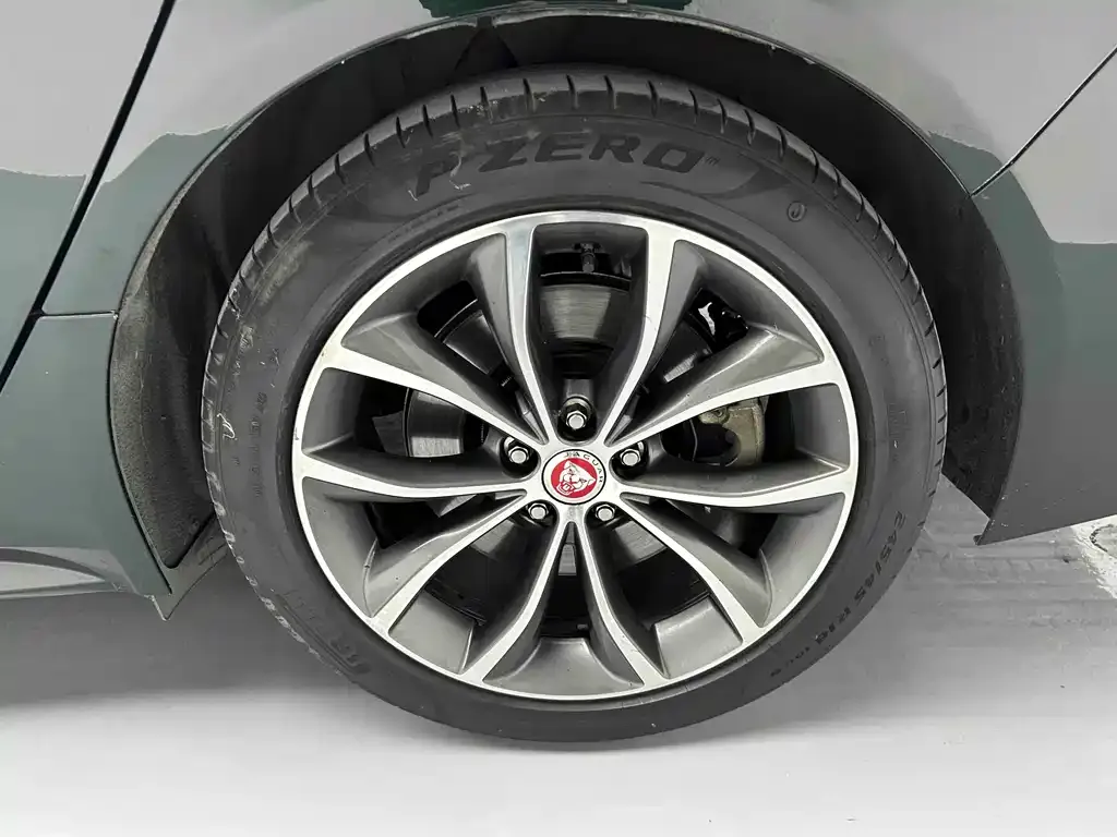 Jaguar XFL 2022 из CN, фото 7
