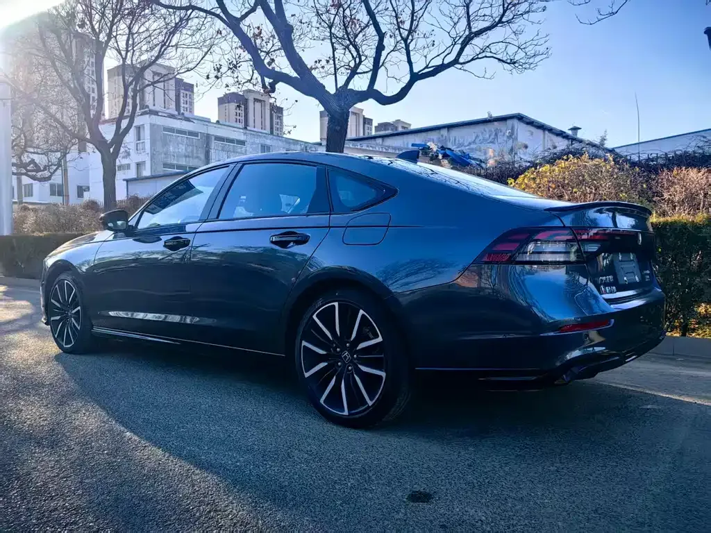 Honda Accord 2023 из CN, фото 3