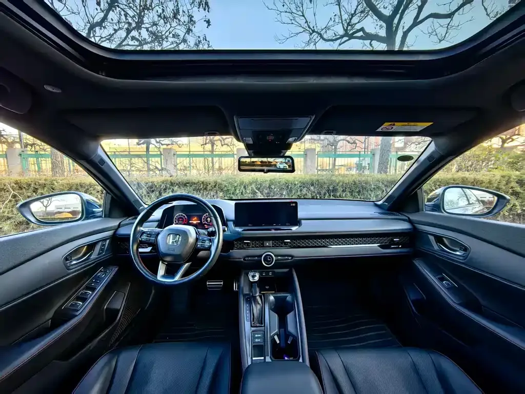Honda Accord 2023 из CN, фото 8