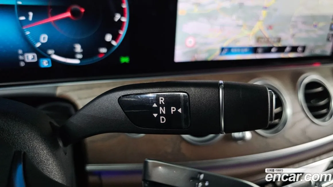 Mercedes-Benz E-Class 2022 из KR, фото 9