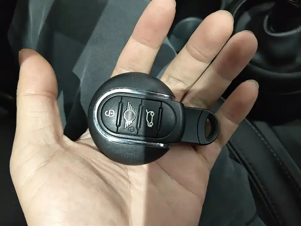 MINI Cooper (3-door) 2021 из CN, фото 9