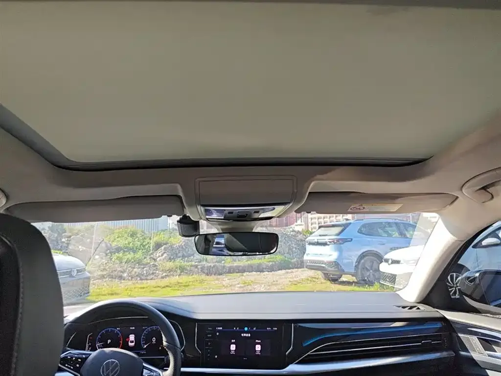 Volkswagen Passat 2024 из CN, фото 9