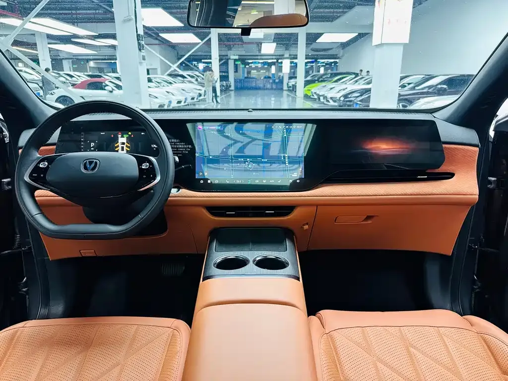 Changan CS75PLUS 2024 из CN, фото 6