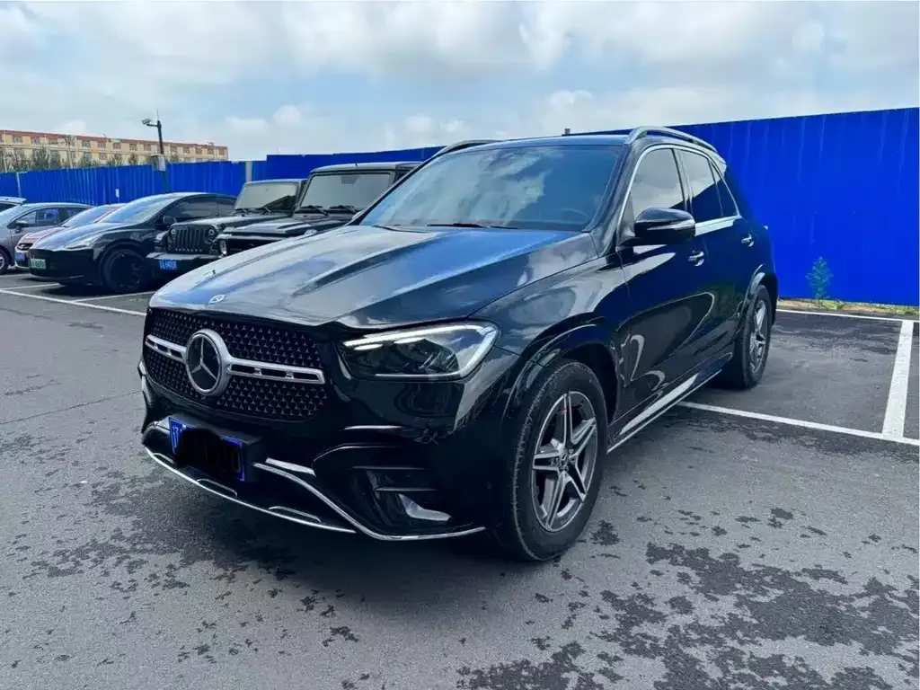 Mercedes-Benz GLE 2023 из CN, фото 1