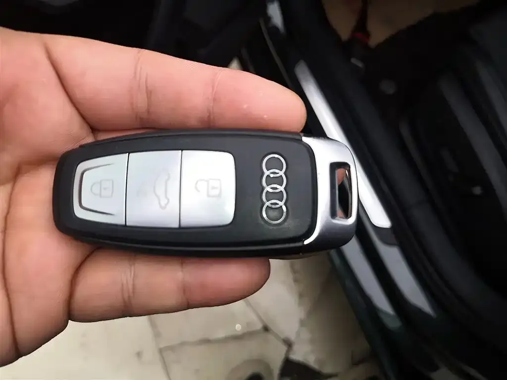 Audi A3 2023 из CN, фото 9