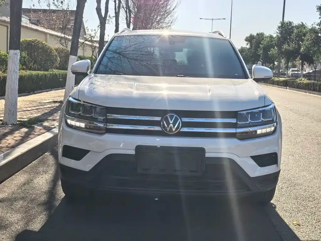 Volkswagen Tharu 2022 из CN, фото 2