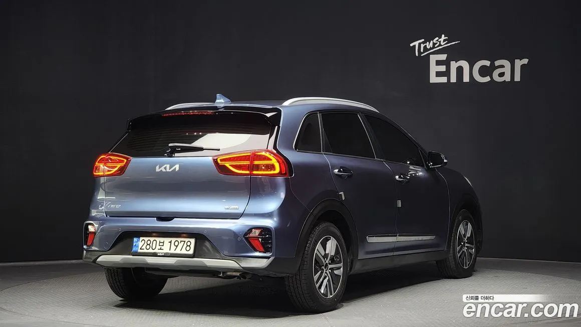 Kia Niro 2022 из KR, фото 2