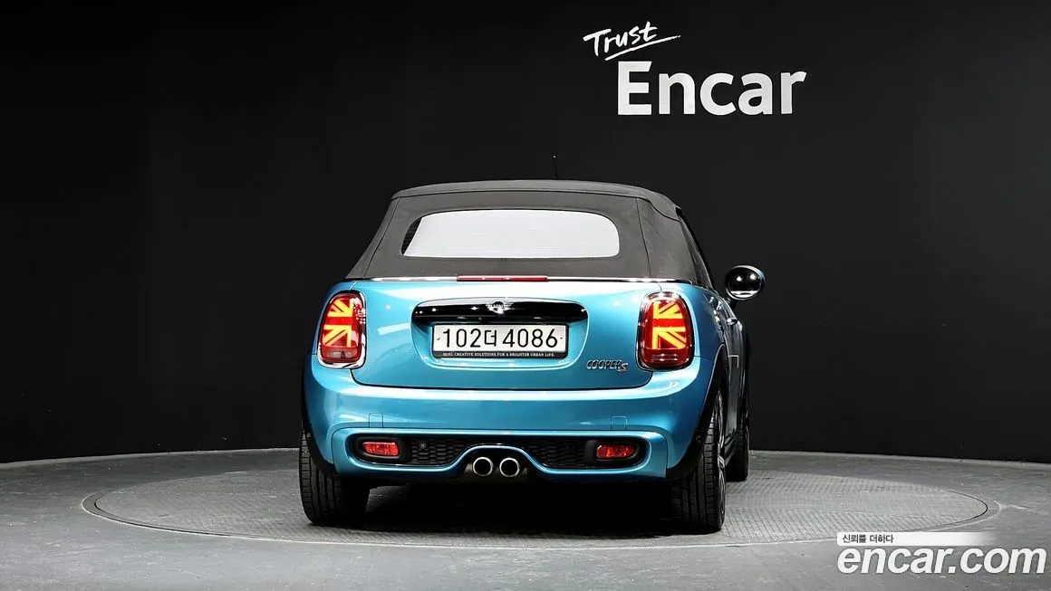 Mini Cooper Convertible 2021 из KR, фото 4