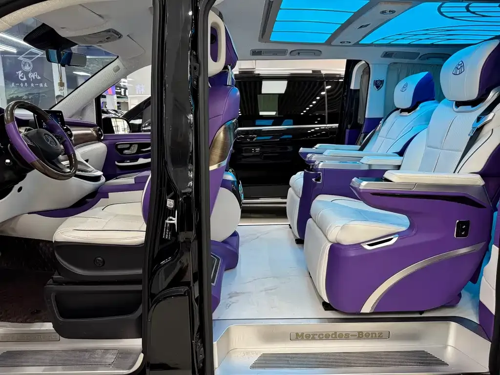 Mercedes-Benz V-Class 2022 из CN, фото 10