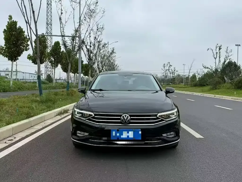 Volkswagen Magotan 2021 из CN, фото 2