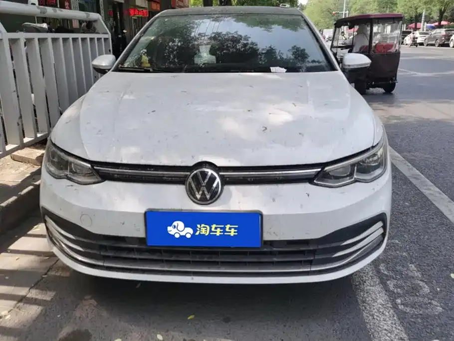 Volkswagen Golf 2021 из CN, фото 2