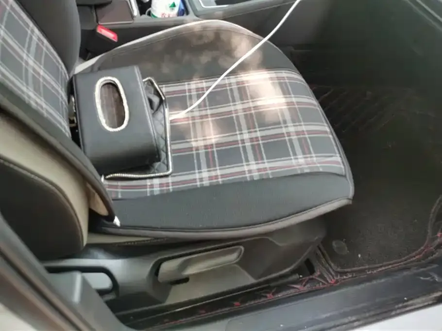 Volkswagen Golf 2021 из CN, фото 8