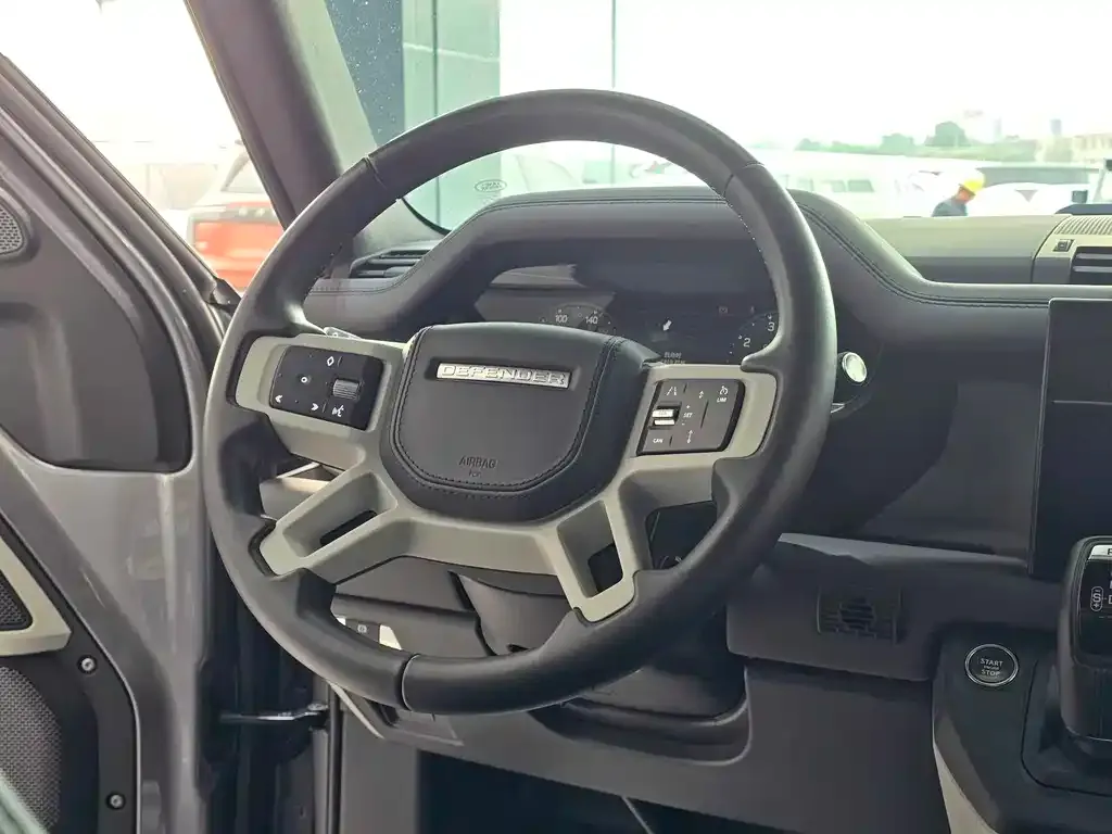 Land Rover Defender 2023 из CN, фото 10