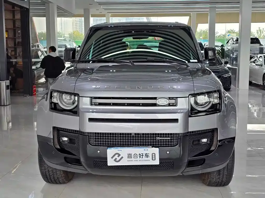 Land Rover Defender 2023 из CN, фото 2