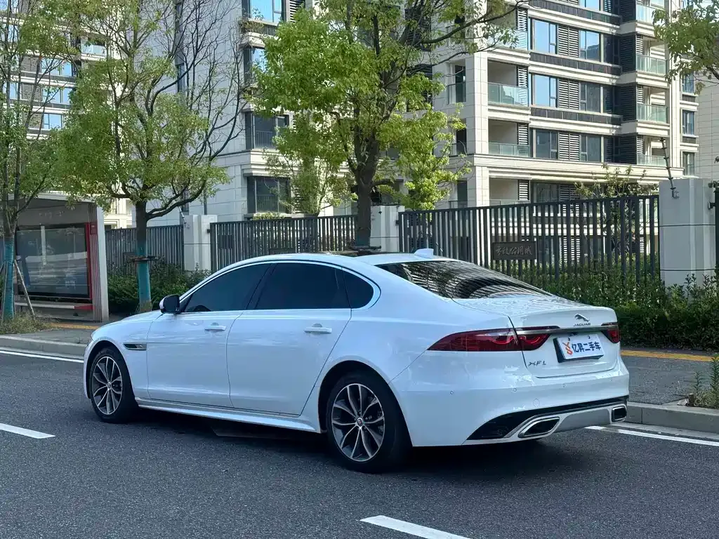 Jaguar XFL 2023 из CN, фото 8