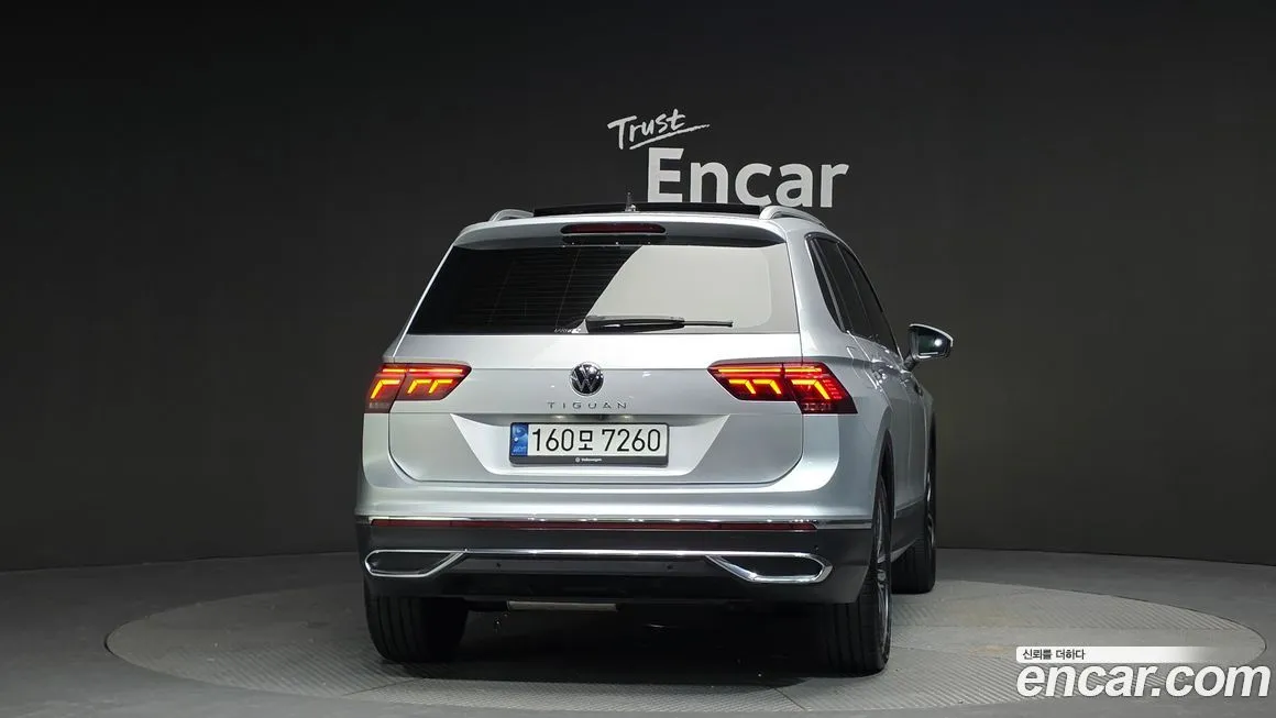 Volkswagen Tiguan — фото 4