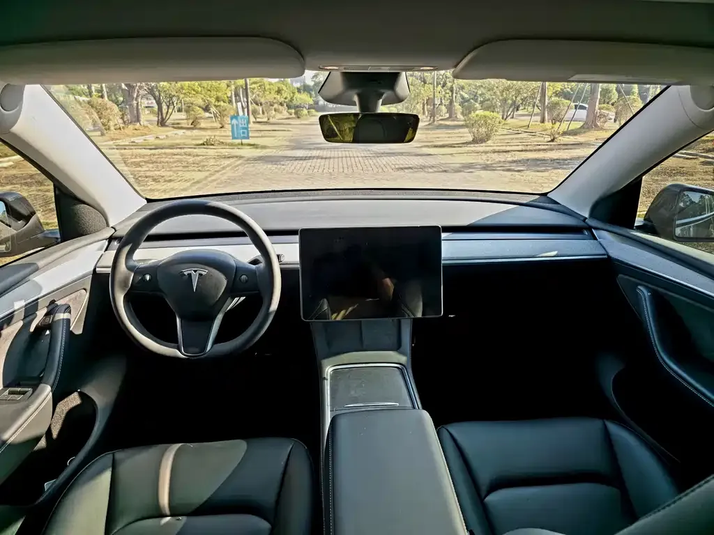 Tesla Model Y 2024 из CN, фото 7
