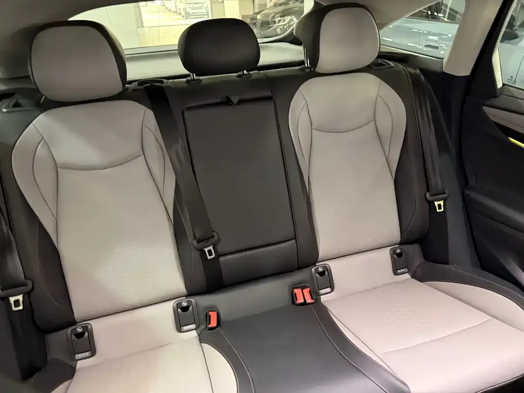 Volkswagen ID.7 VIZZION 2024 из CN, фото 8