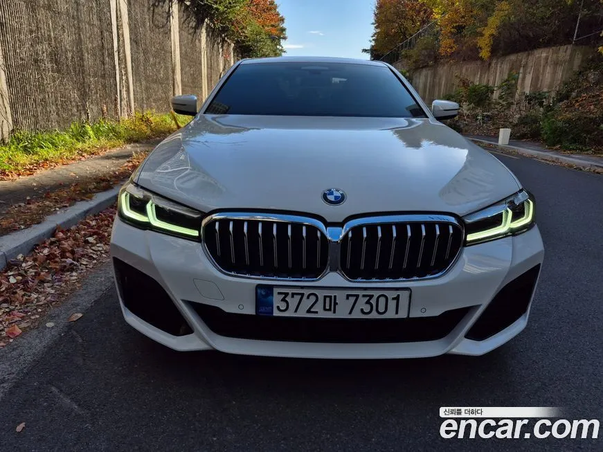 BMW 5-Series 2022 из KR, фото 1