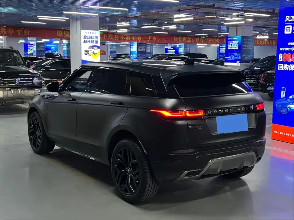 Land Rover Evoque — фото 7